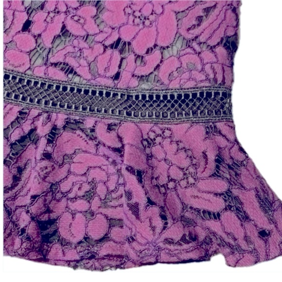 Eliza J Bell Sleeve Lace Shift Dress with Ruffled Hem - Picture 6 of 10